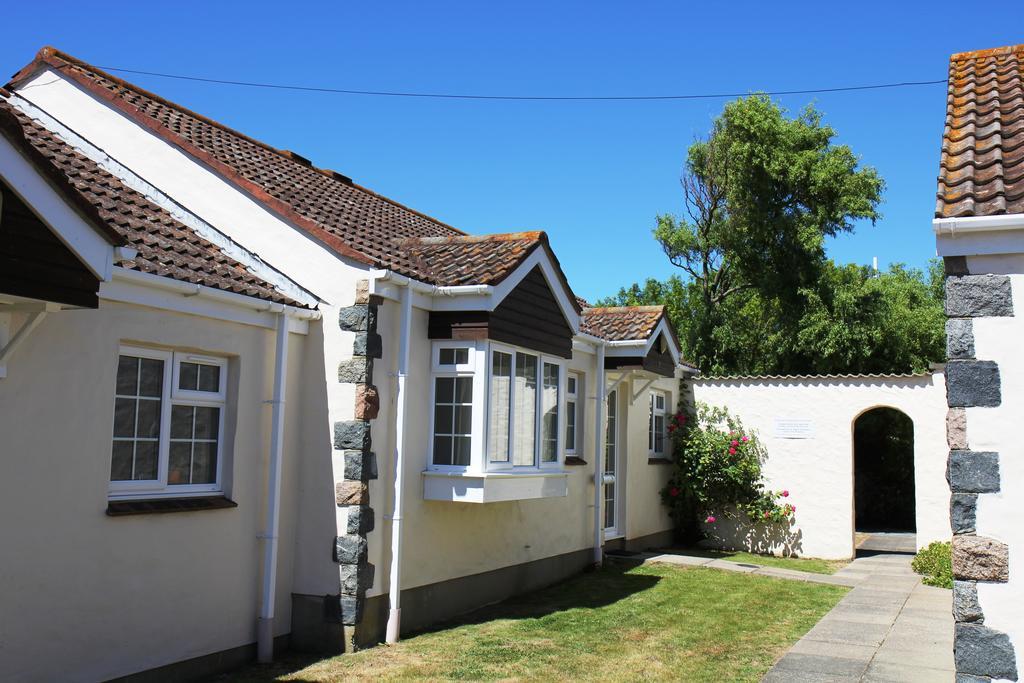 Briquet Cottages, Guernsey,Channel Islands Saint Saviour Extérieur photo